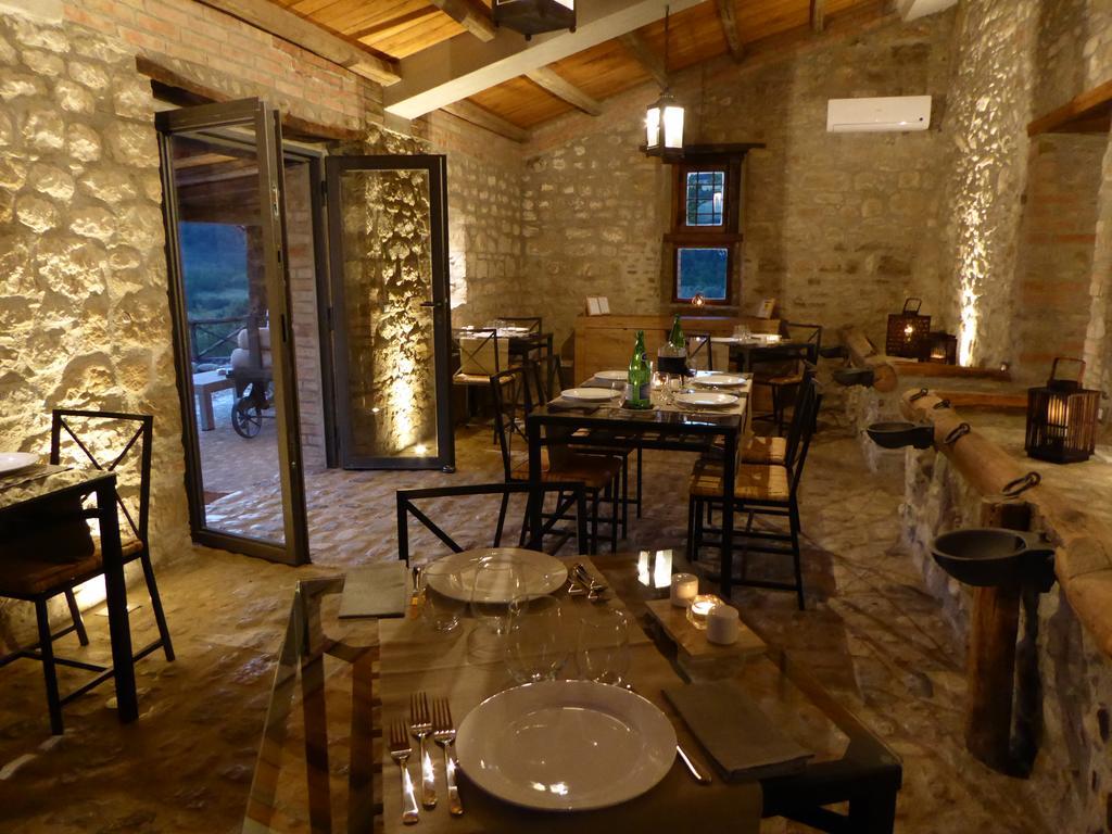 Pietre Di Fiume Villa Apice Екстериор снимка